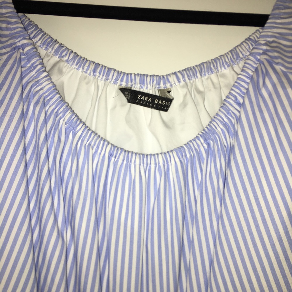 Off the shoulder striped crop top - Picture 2 of 2